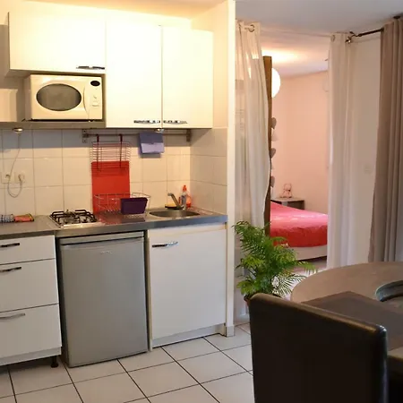 Apartment Ab Location *